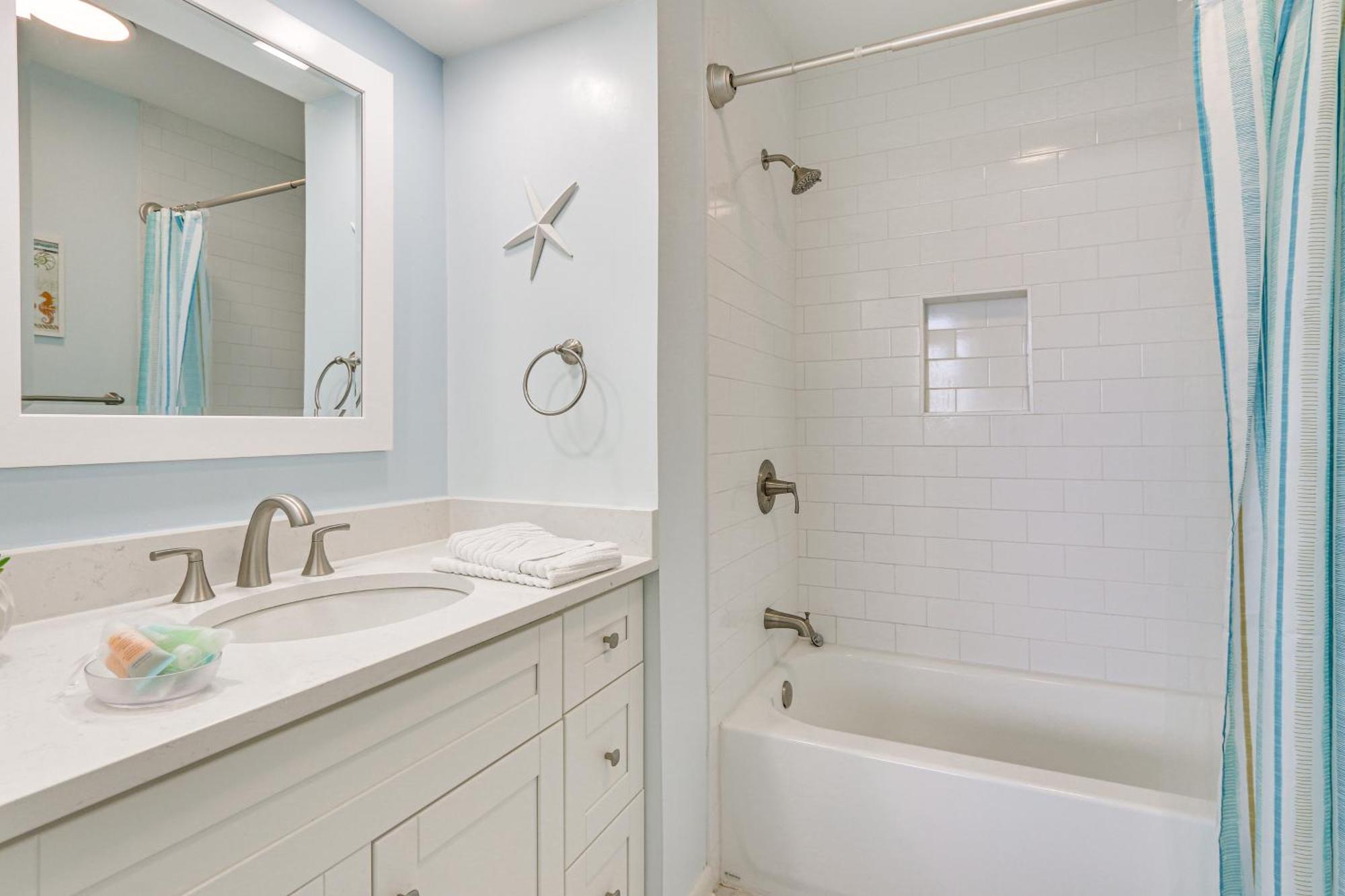 Hilton Head Condo Walk To Coligny Beach And Plaza! Хилтон-Хед-Айленд Экстерьер фото