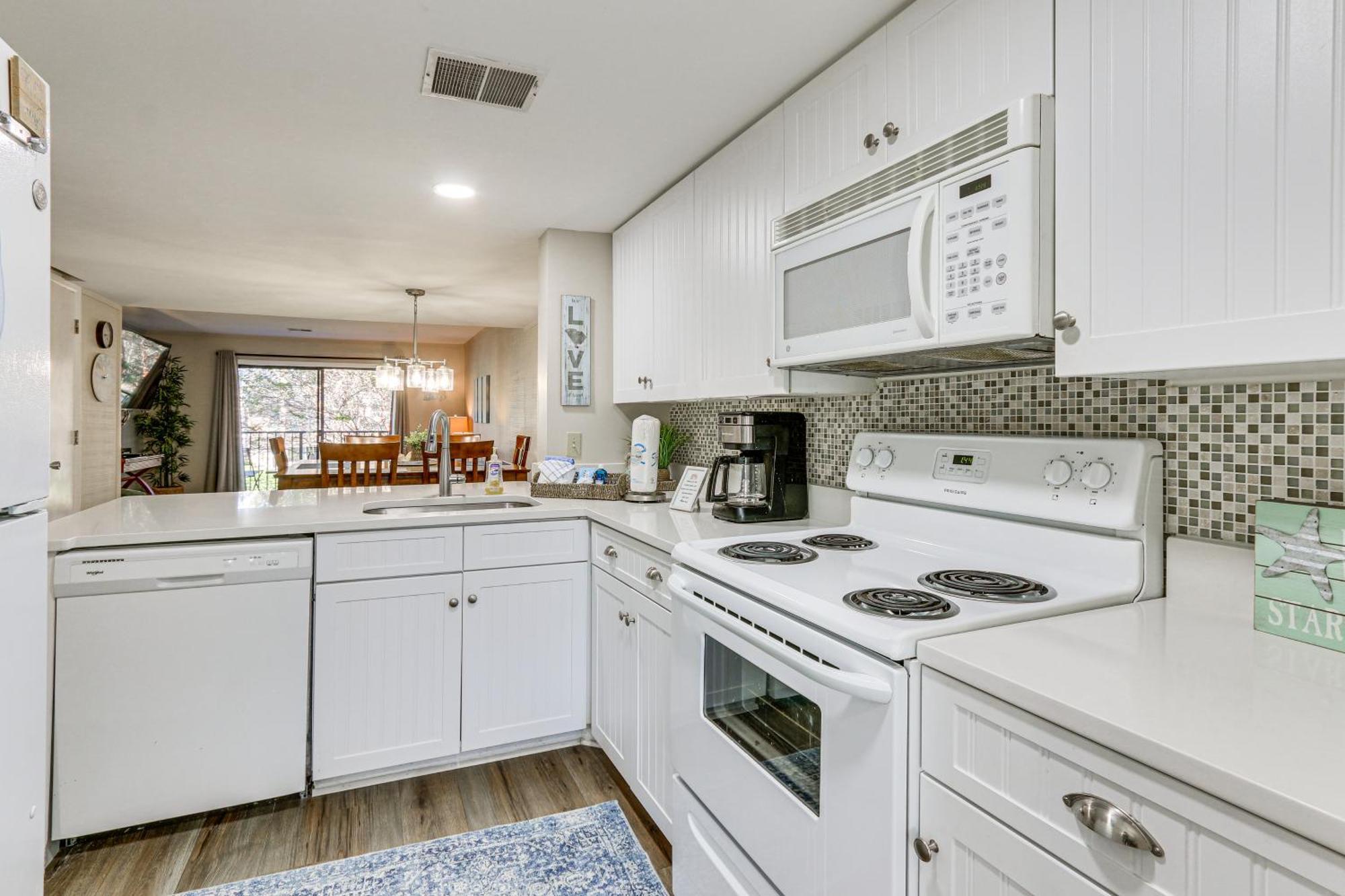 Hilton Head Condo Walk To Coligny Beach And Plaza! Хилтон-Хед-Айленд Экстерьер фото